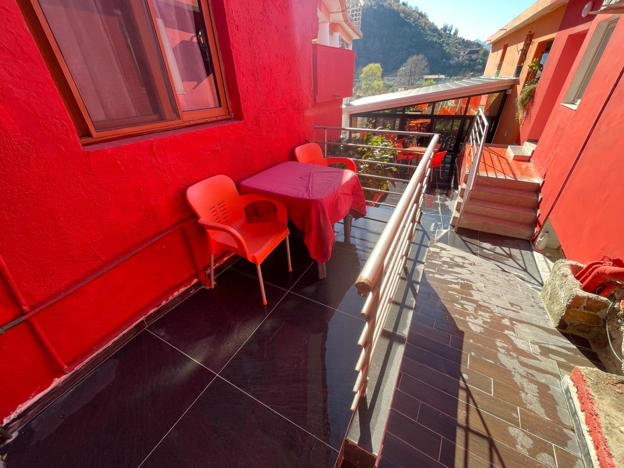 Hotel Bar Restaurant Mete Peshkepi ภายนอก รูปภาพ